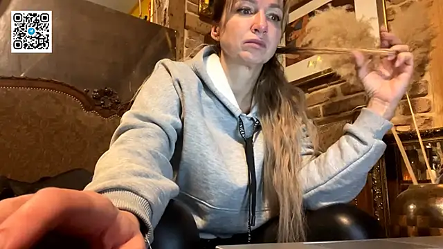 Lapussia online show from 11.07.25