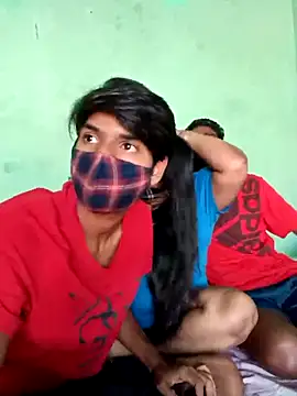 LoveOnStream online show from 10.17.25