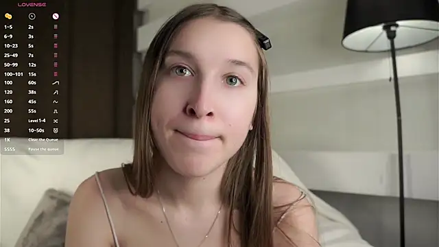 NanaMertins online show from 12.21.25