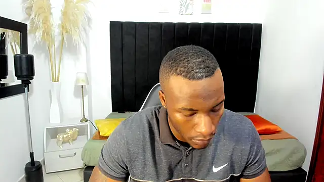 chrstian lewis1 online show from 11.10.25