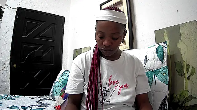 CandyNaynay online show from 10.30.25