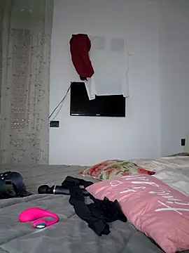 Snapshot of amalia202555 chatting on 11.18.25 amalia202555 online show from 11.18.25