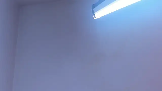 crystaldarliing online show from 11.29.25