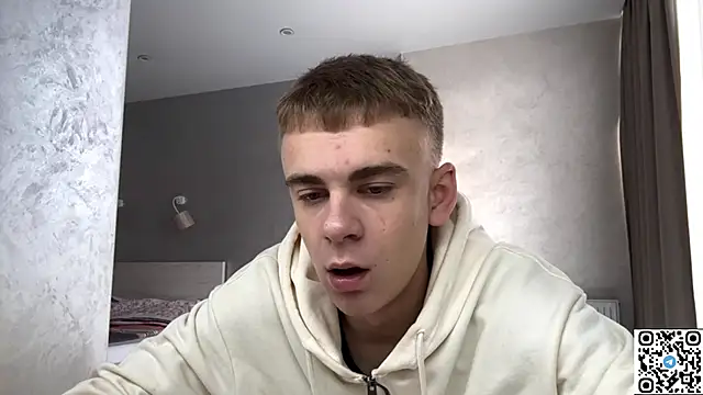 Snapshot of echowraith chatting on 11.02.25 echowraith online show from 11.02.25