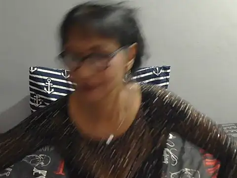 Snapshot of indian_sherryxo chatting on 10.16.25 indian sherryxo online show from 10.16.25