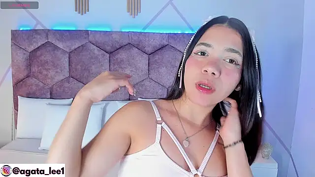agataa lee online show from 09.19.25