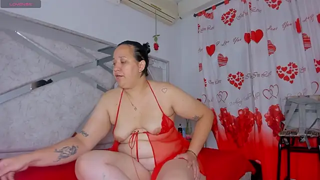 ThiccyLexxy online show from 10.14.25