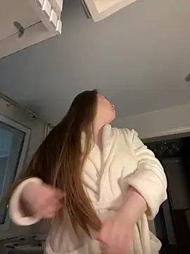 DeniMilkyyyyy online show from 10.17.25