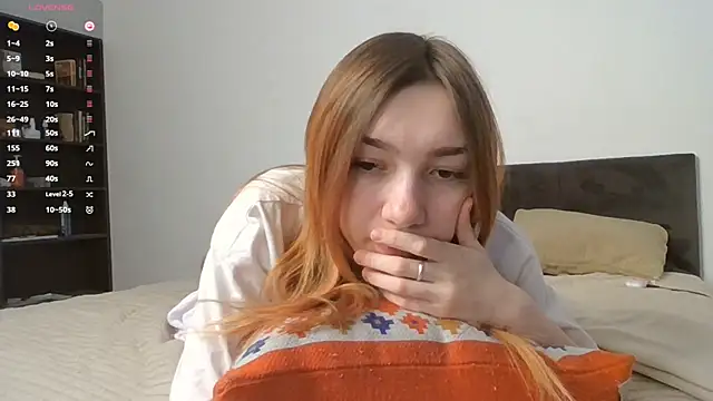 Snapshot of RedheadMisty chatting on 10.22.25 RedheadMisty online show from 10.22.25