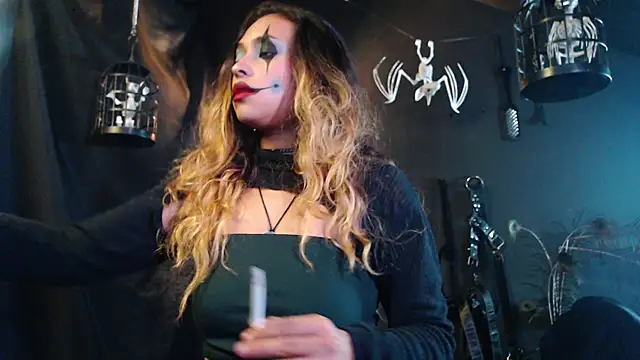 SabaTheCourtesan online show from 10.22.25