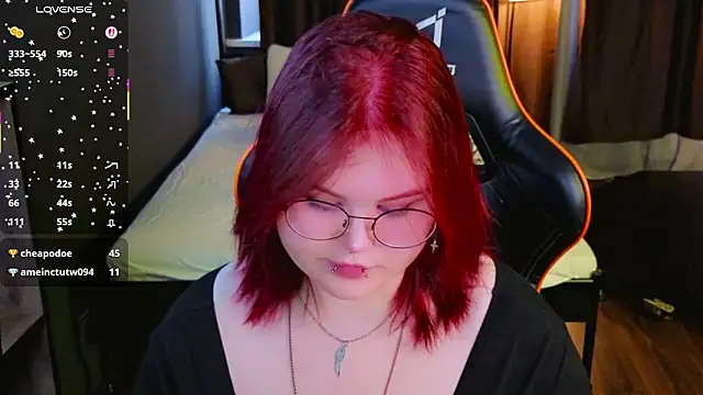 fillisfox  online show from 02.07.26