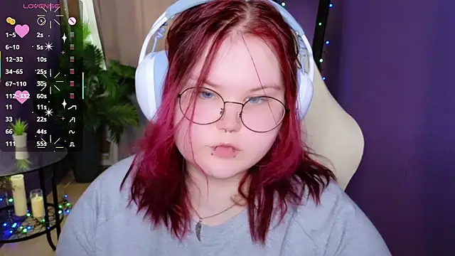 Snapshot of fillisfox_ chatting on 03.27.26 fillisfox online show from 03.27.26