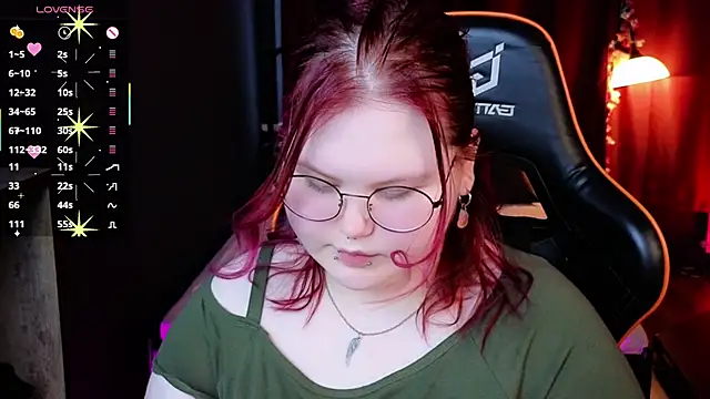 Snapshot of fillisfox_ chatting on 03.28.26 fillisfox online show from 03.28.26