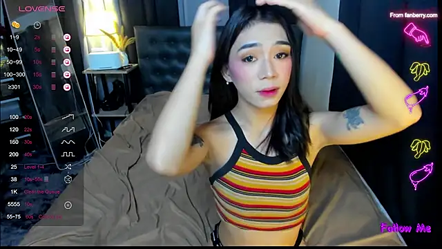 bellamoonlightX online show from 06.18.26