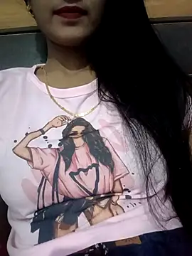 Snapshot of Hot-Soniya733 chatting on 09.19.25 Hot-Soniya733 online show from 09.19.25