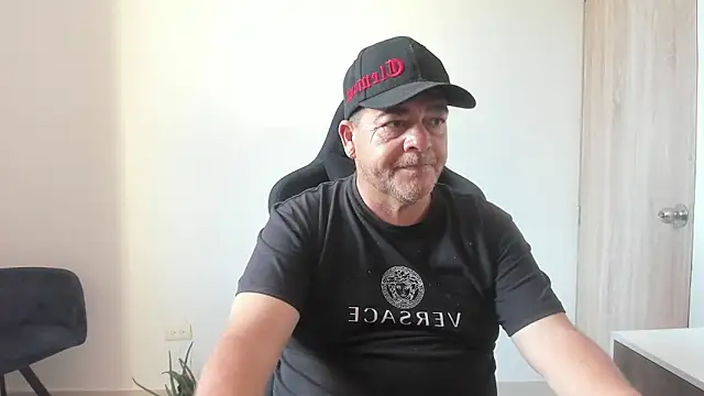 massimo dannger online show from 09.25.25