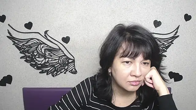 SelenaFly online show from 10.08.25