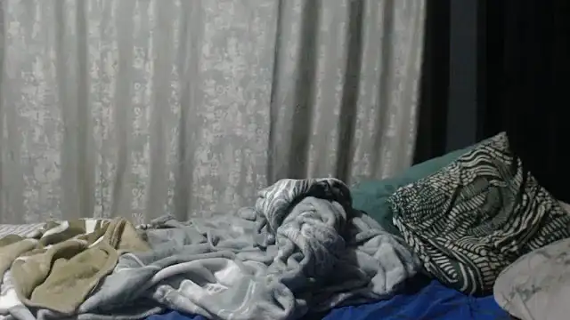 SEXYHUGEASS21 online show from 09.15.25