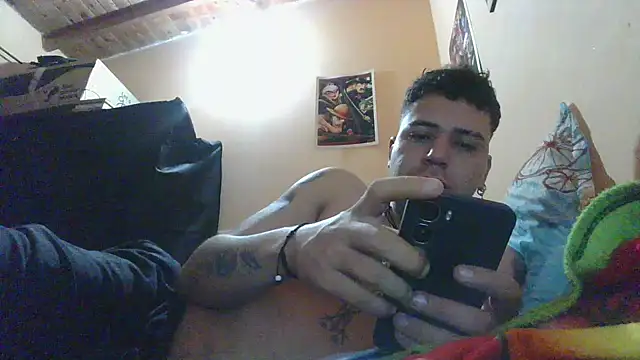 Snapshot of Juuaanp3 chatting on 10.19.25 Juuaanp3 online show from 10.19.25