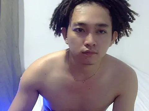 Snapshot of Stud_Aaron chatting on 06.10.26 Stud Aaron online show from 06.10.26