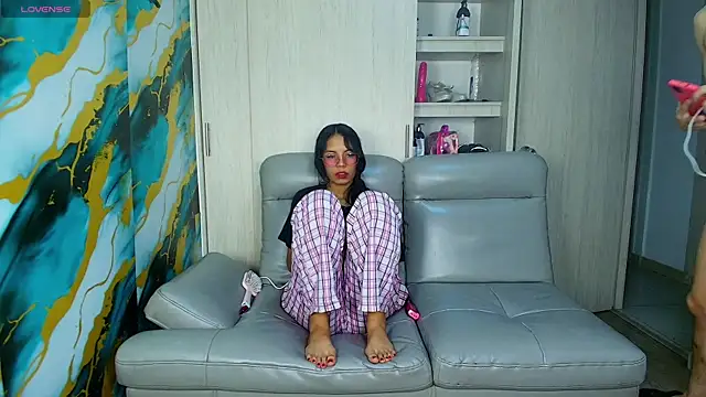 Snapshot of Something_pork4 chatting on 11.16.25 Something pork4 online show from 11.16.25