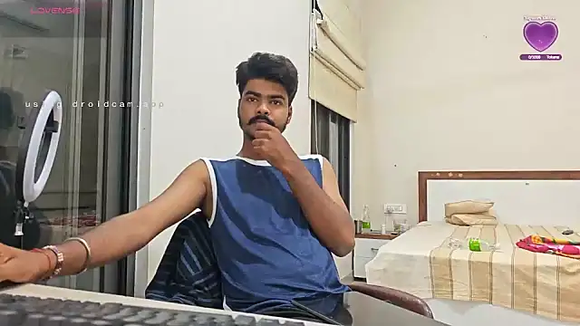 Snapshot of mrbuddy85 chatting on 10.05.25 mrbuddy85 online show from 10.05.25