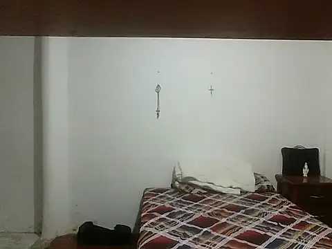 iam2002 online show from 03.10.26