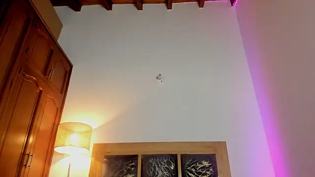 Snapshot of valentina_king18 chatting on 02.20.26 valentina king18 online show from 02.20.26