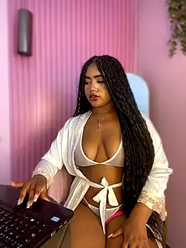 PrettySofiaa online show from 09.21.25