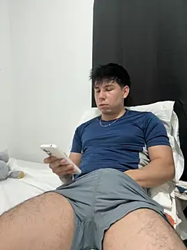 Snapshot of Axel_es chatting on 02.01.26 Axel es online show from 02.01.26