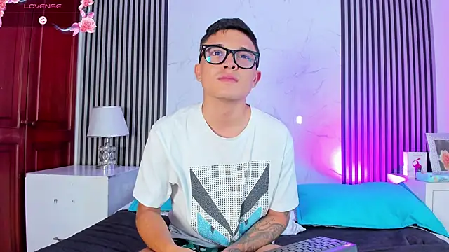 StephanAndSamantha online show from 09.10.25
