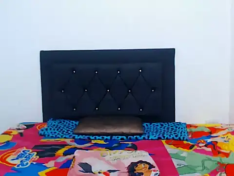 natashat lorent online show from 11.29.25