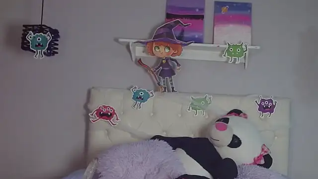  Aiitanaa  online show from 10.26.25