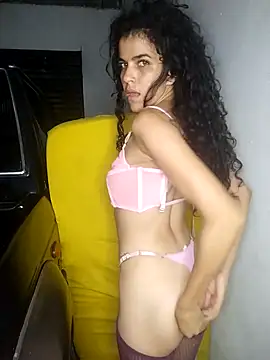 lucerocutte online show from 10.10.25