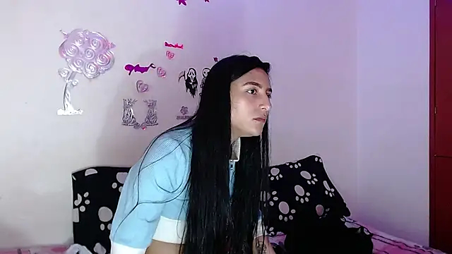 Snapshot of EvaHarryy chatting on 07.02.26 EvaHarryy online show from 07.02.26