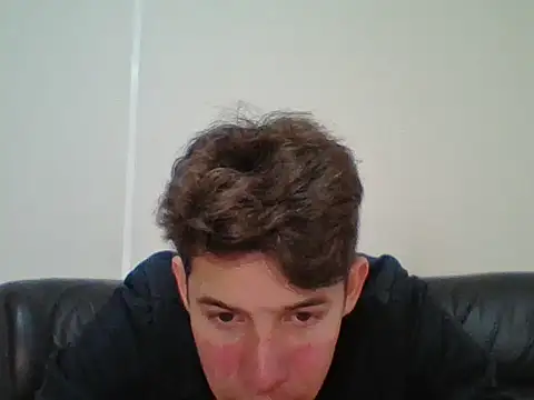 Maxtaylor18 online show from 11.11.25