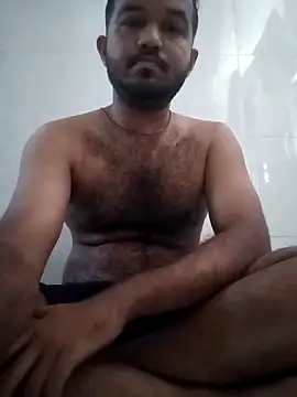 Snapshot of VJ17 chatting on 10.06.25 VJ17 online show from 10.06.25