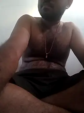 Snapshot of VJ17 chatting on 11.24.25 VJ17 online show from 11.24.25