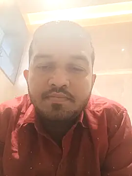 Snapshot of VJ17 chatting on 11.29.25 VJ17 online show from 11.29.25