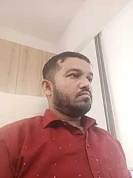 Snapshot of VJ17 chatting on 12.04.25 VJ17 online show from 12.04.25