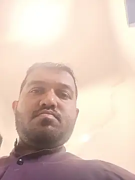 Snapshot of VJ17 chatting on 01.16.26 VJ17 online show from 01.16.26