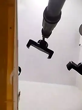 Snapshot of LisaaSEXXY chatting on 10.13.25 LisaaSEXXY online show from 10.13.25