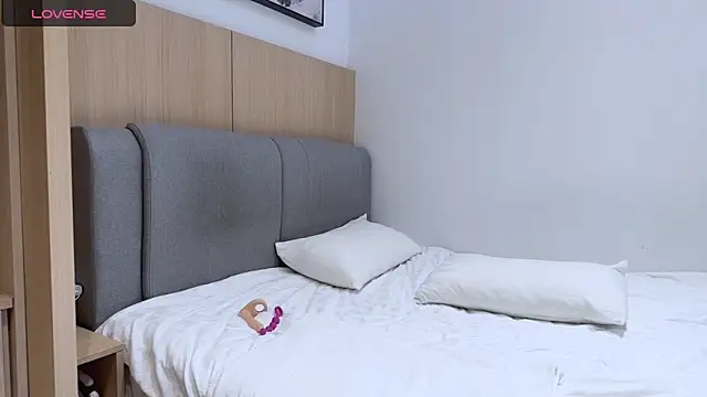 penny coco online show from 12.16.25