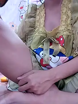 Snapshot of Sexyladzy chatting on 10.14.25 Sexyladzy online show from 10.14.25