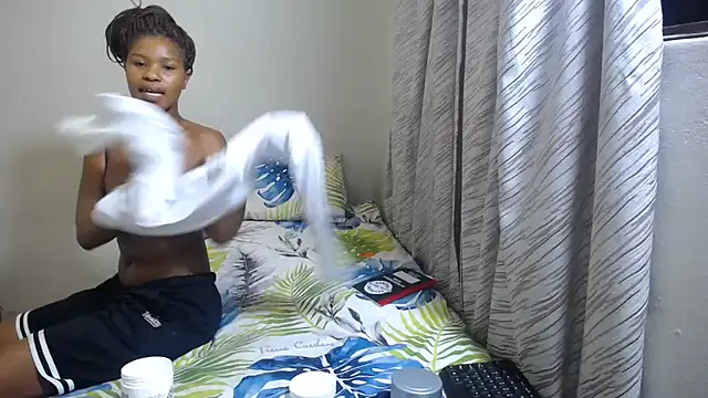 Lolly 96 online show from 10.06.25