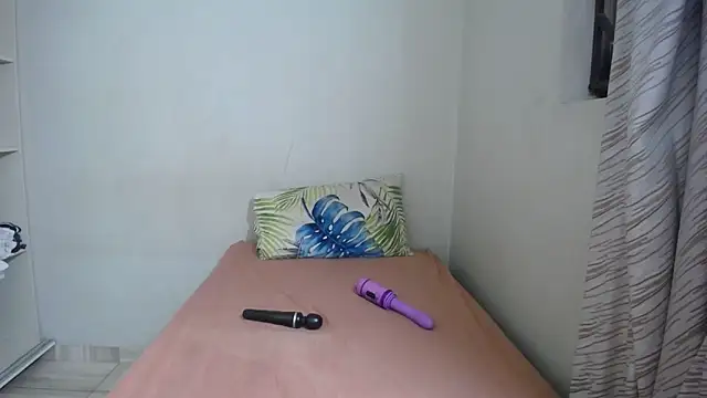 Lolly 96 online show from 10.24.25