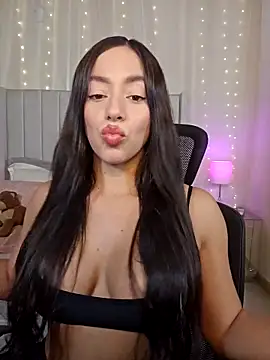 Snapshot of AriadnaTaylor chatting on 05.21.26 AriadnaTaylor online show from 05.21.26