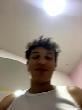 Leo Savage  online show from 10.11.25