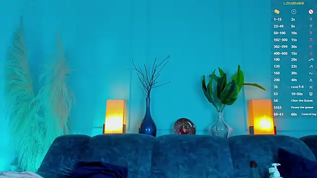 Leo Savage  online show from 02.23.26