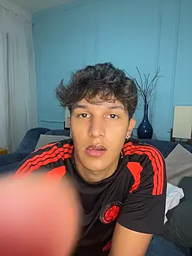 Leo Savage  online show from 03.23.26